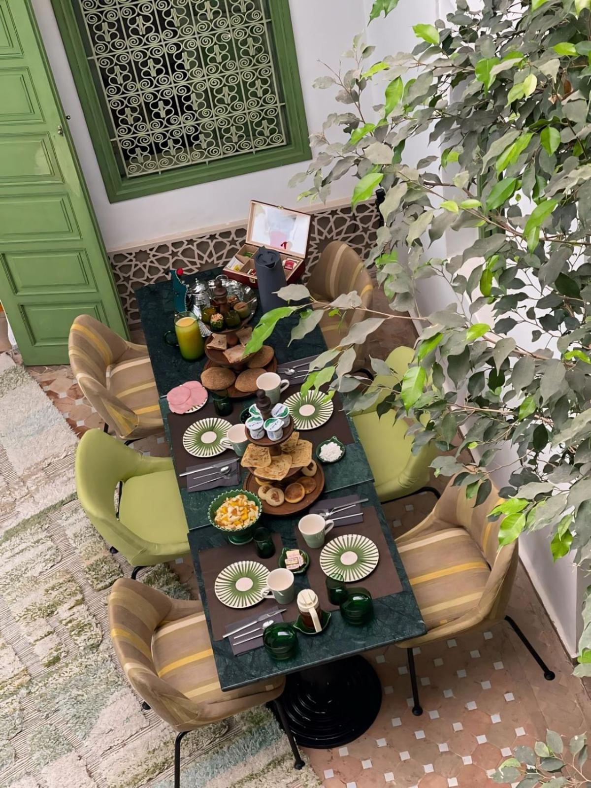 Riad Dar Adal Exclusivite 2 A 6 Personnes Petit Dejeuner Compris Place Jemaa El Fna Marakéš Exteriér fotografie